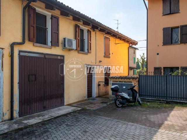 Appartamento in vendita a Sesso, Re