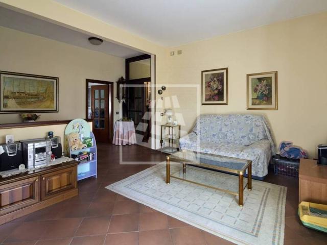 Appartamento in vendita a Coviolo, Re