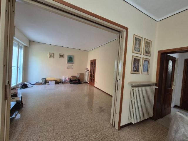 Appartamento in vendita a San Zenone esterna, Re