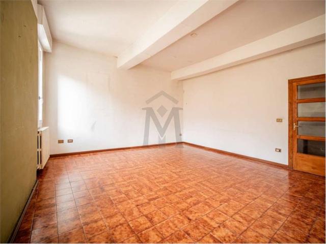 Appartamento in vendita a San Francesco-Giardini Pubblici, Re