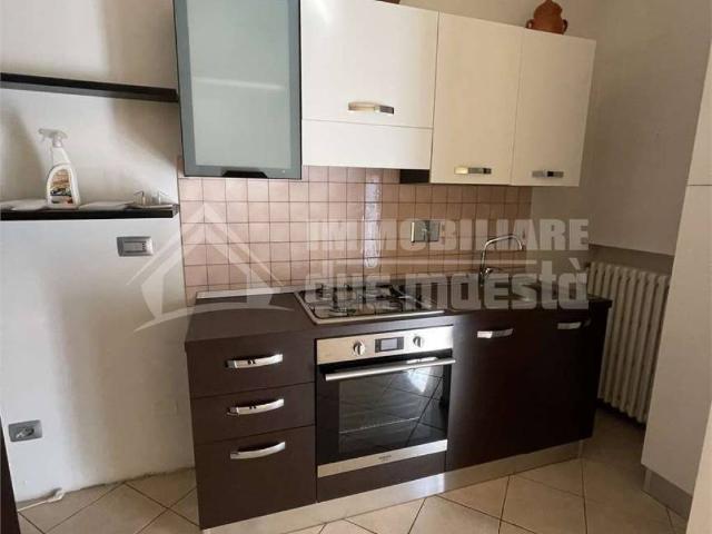 Appartamento in vendita a Re, Reggio Emilia