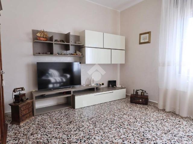 Appartamento in vendita a Santa Croce, Re