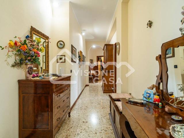 Appartamento in vendita a Mirabello, Re