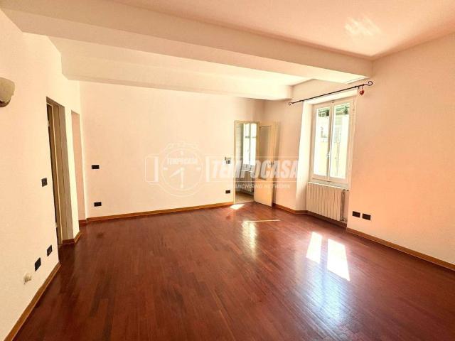 Appartamento in vendita a San Prospero città, Re