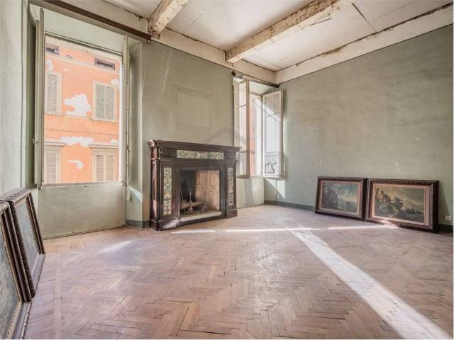 Appartamento in vendita a San Francesco-Giardini Pubblici, Re