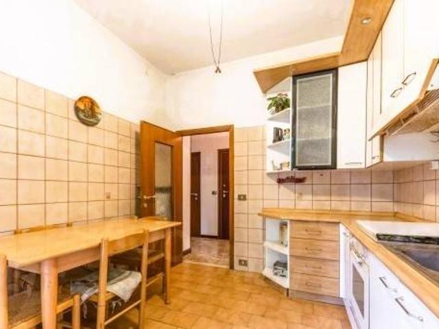 Appartamento in vendita a Re, Reggio Emilia