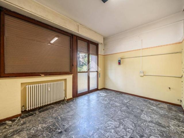 Appartamento in vendita a Sant'Agostino città-Porta Castello, Re