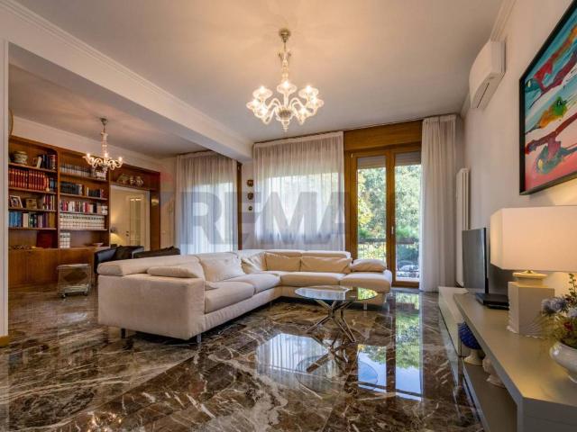 Appartamento in vendita a San Zenone esterna, Re