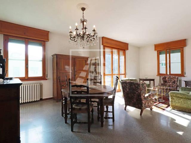 Appartamento in vendita a Re, Reggio Emilia