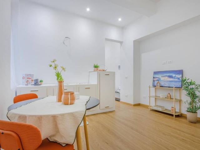 Appartamento in vendita a San Francesco-Giardini Pubblici, Re