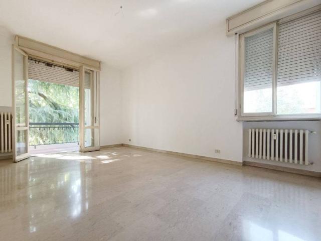Appartamento in vendita a Re, Reggio Emilia