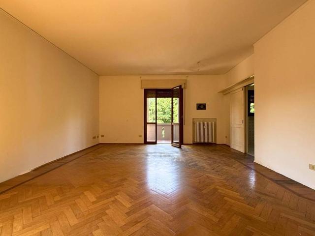Appartamento in vendita a Sant'Agostino città-Porta Castello, Re