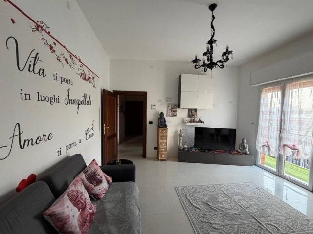 Appartamento in vendita a Belvedere, Re