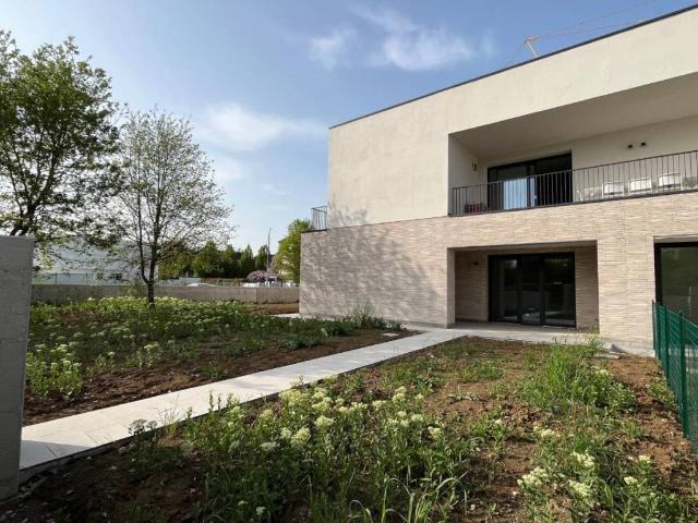 Appartamento in vendita a Re, Reggio Emilia