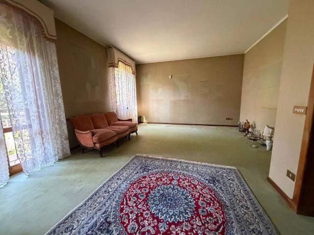Appartamento in vendita a Belvedere, Re