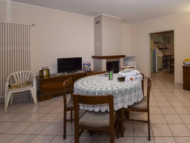 Appartamento in vendita a Sesso, Reggio Emilia