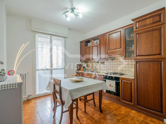 Appartamento in vendita a Ospizio, Reggio Emilia