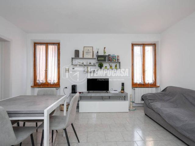 Appartamento in vendita a San Francesco-Giardini Pubblici, Re