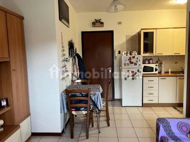 Appartamento in vendita a Canali, Re