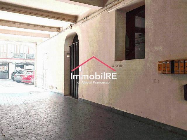 Appartamento in vendita a San Pietro città, Re