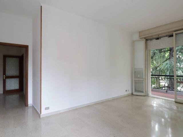 Appartamento in vendita a Re, Reggio Emilia