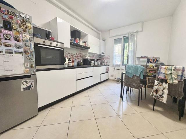 Appartamento in vendita a Re, Reggio Emilia