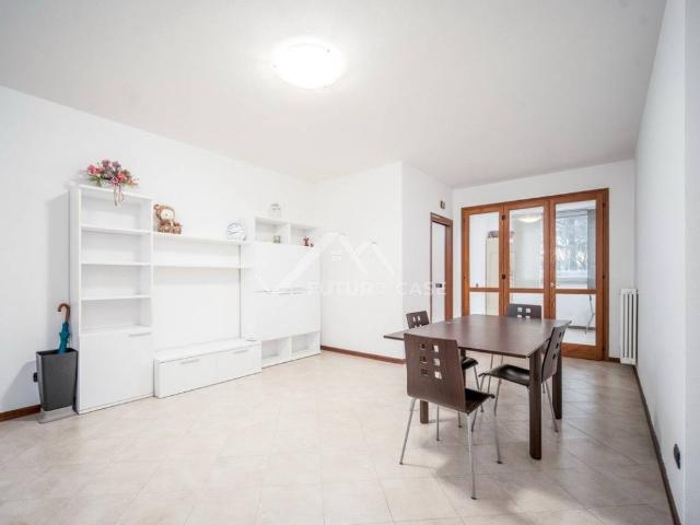 Appartamento in vendita a Re, Reggio Emilia