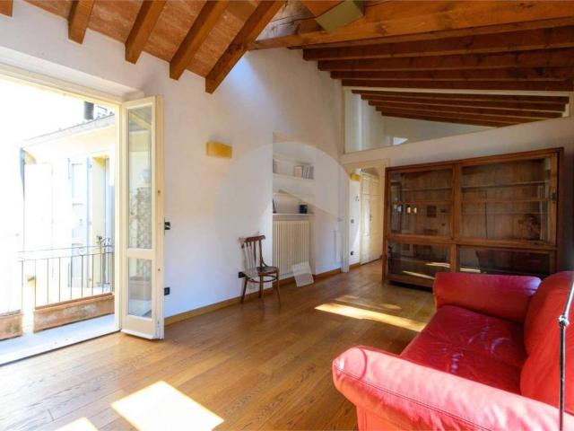 Appartamento in vendita a San Francesco-Giardini Pubblici, Re