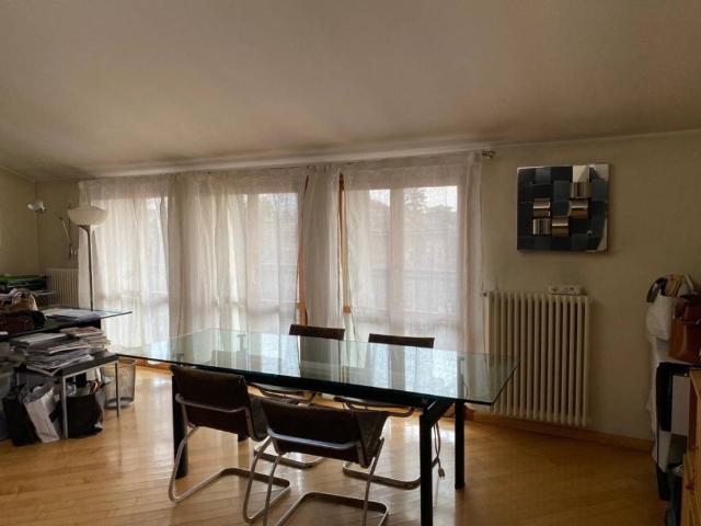 Appartamento in vendita a Re, Reggio Emilia