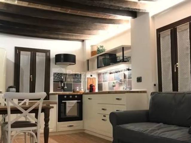 Appartamento in vendita a Villaggio Olimpia, Re