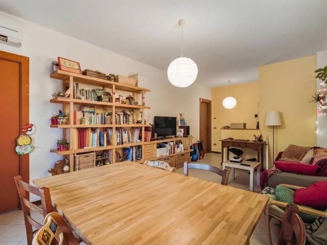 Appartamento in vendita a Villaggio Stranieri-Bazzarola, Re