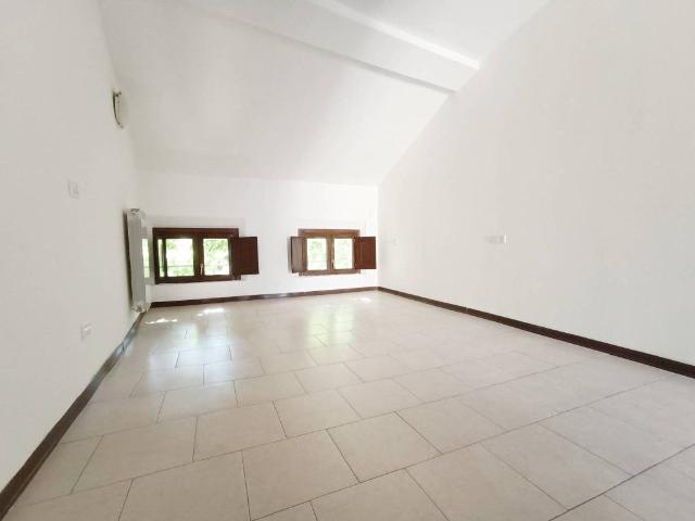 Appartamento in vendita a San Zenone città, Re
