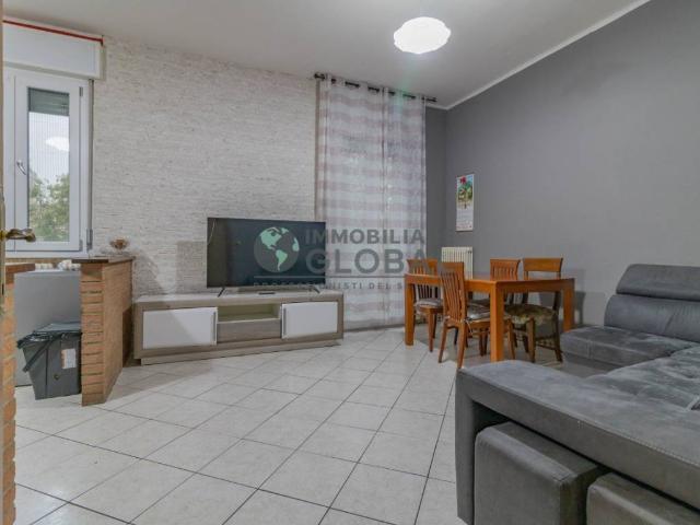 Appartamento in vendita a Ospizio, Reggio Emilia