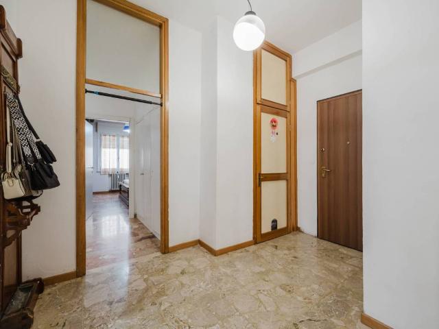 Appartamento in vendita a San Pietro esterna, Re