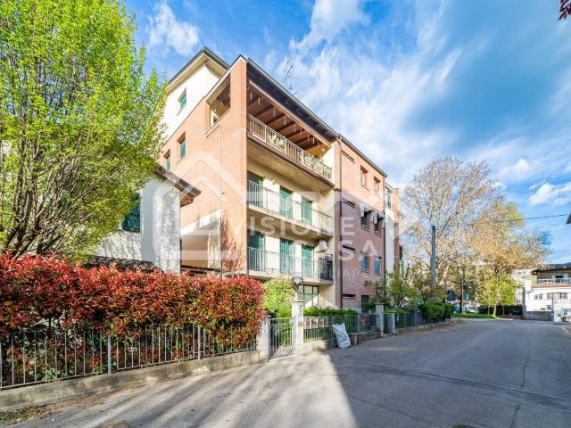 Appartamento in vendita a Re, Reggio Emilia