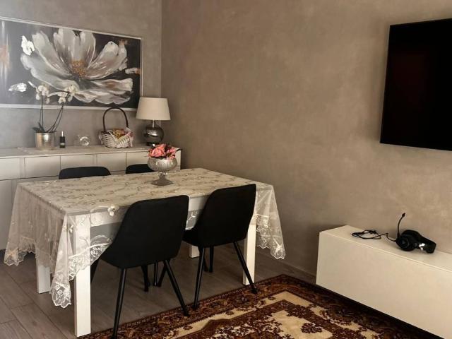Appartamento in vendita a Re, Reggio Emilia