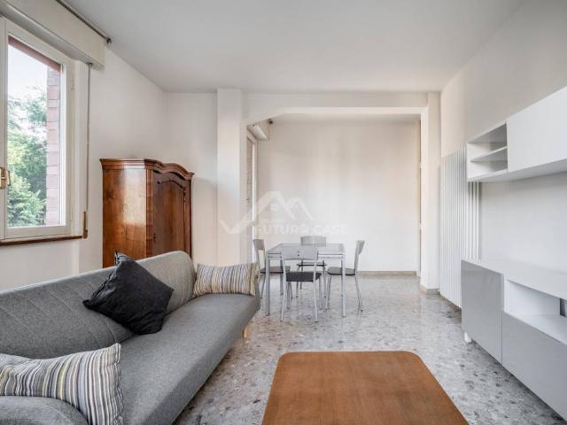 Appartamento in vendita a Sant'Agostino esterna-Porta Castello, Re