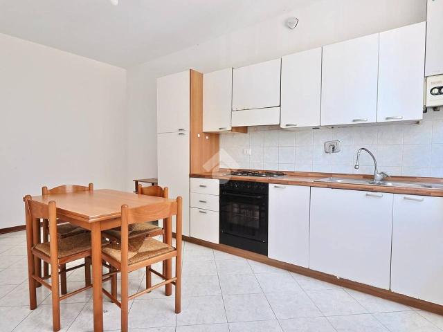 Appartamento in vendita a Re, Reggio Emilia