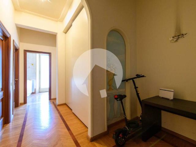 Appartamento in vendita a San Francesco-Giardini Pubblici, Re