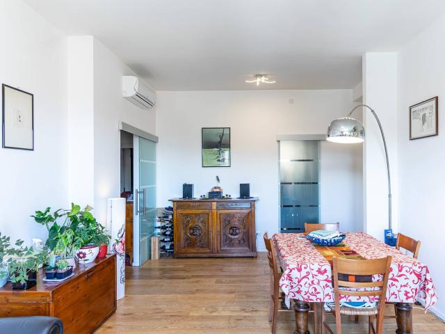 Appartamento in vendita a San Francesco-Giardini Pubblici, Re