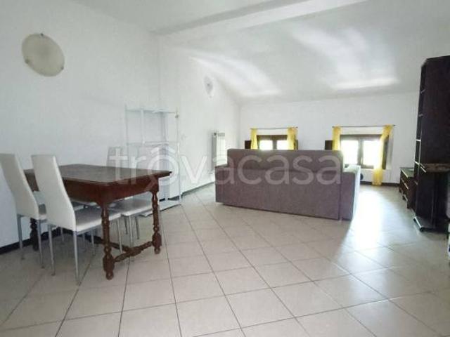 Appartamento in vendita a San Zenone città, Re