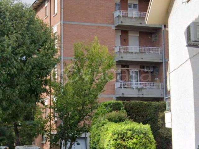 Appartamento in vendita a Re, Reggio Emilia