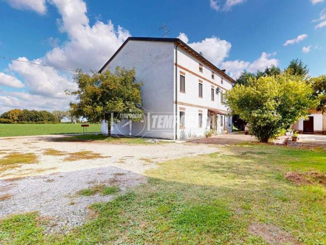 Appartamento in vendita a Bassa Reggiana, Re