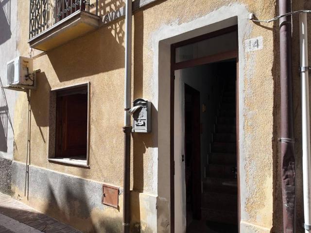 Appartamento in vendita a Reitano, Sicilia