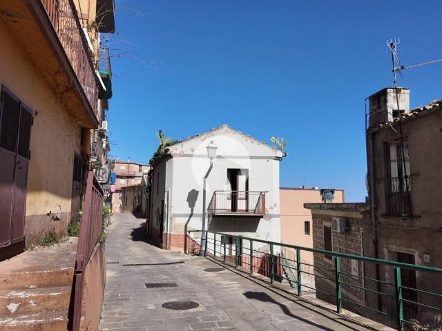 Appartamento in vendita a Reitano, Sicilia