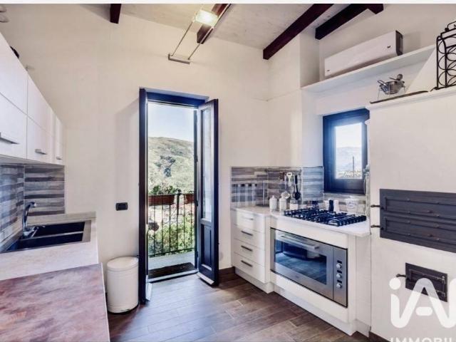 Appartamento in vendita a Reitano, Sicilia