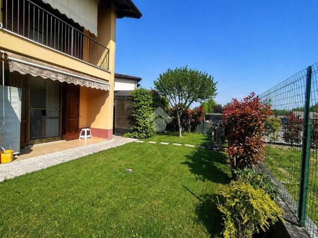 Villa Schiera in vendita a Remedello, Lombardia