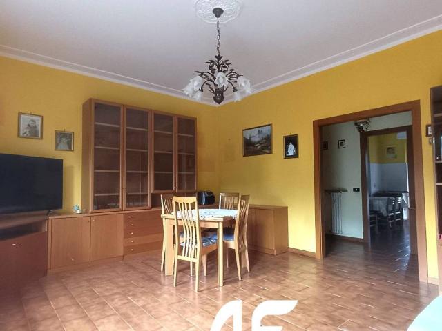 Appartamento in vendita a Chiesuola, Renate