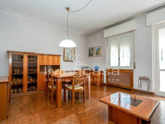 Appartamento in vendita a Chiesuola, Renate