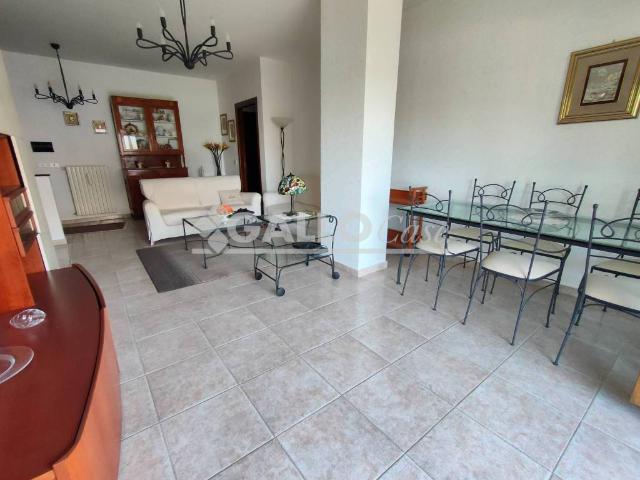 Appartamento in vendita a Calabria, Cosenza